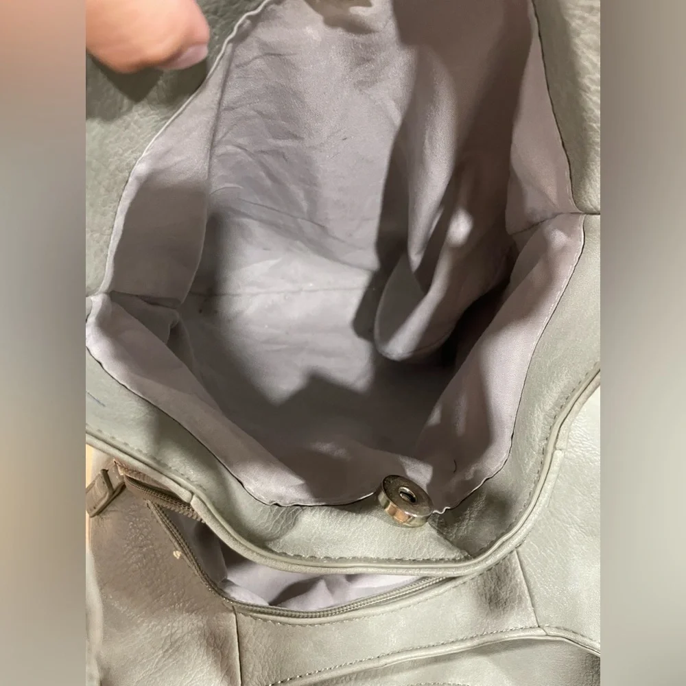 Grey Hobo Bag good condition non branded with gold detail